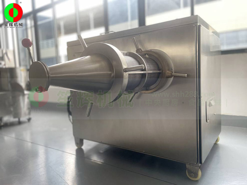 大型魚肉精濾機(jī)