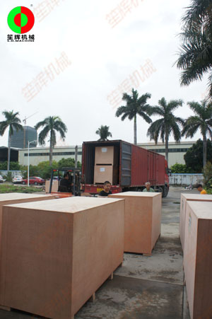 印度客戶訂購的毛刷機和切菜機順利完工出貨交付客戶！