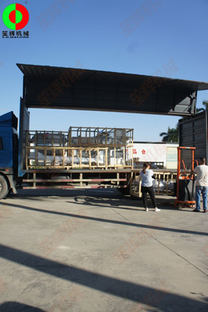 果蔬清洗機(jī)等食品前處理設(shè)備生產(chǎn)線按期交付出貨！